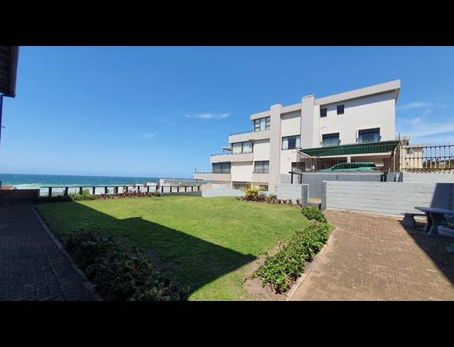 2 BEDROOM APARTMENT FOR SALE IN MANABA BEACH
